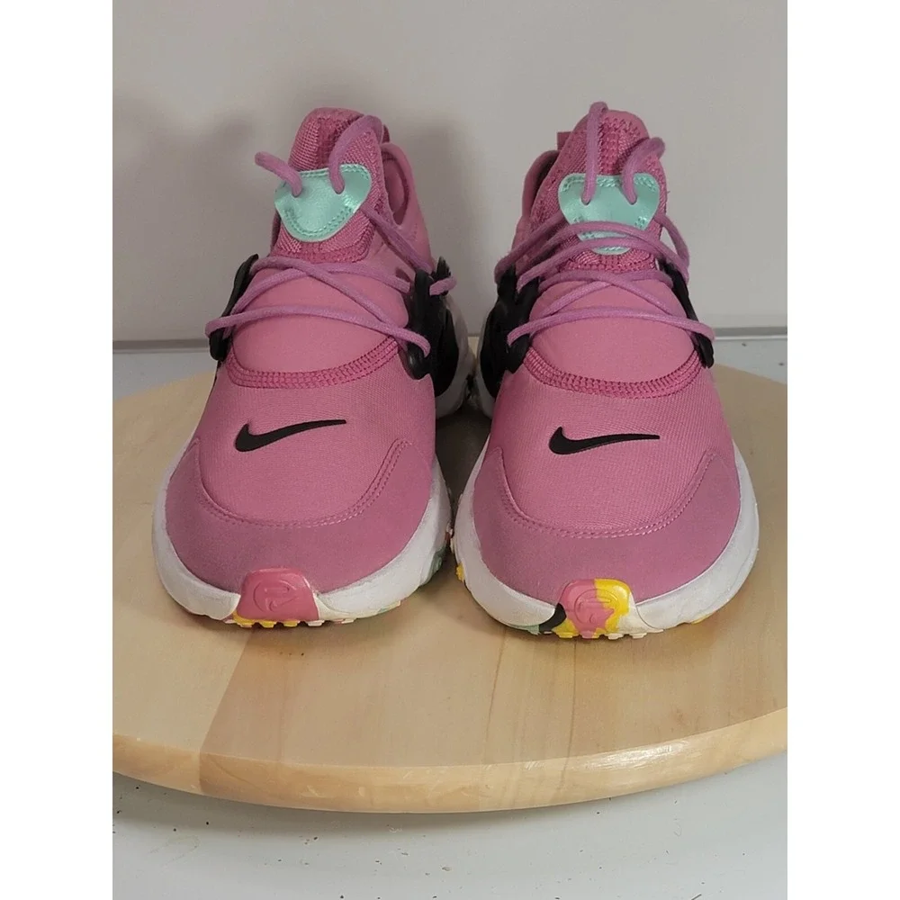 Nike React Presto Shoes, Cosmic Fuchsia/Black Size Women 7.5 Girl 6Y CD8140-600